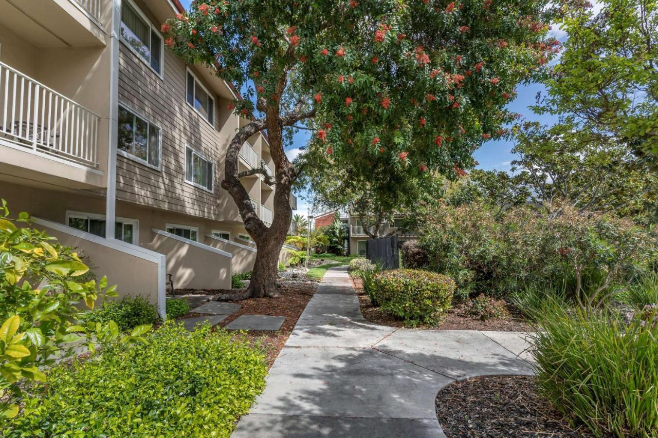 Best Western Plus Garden Court Inn Fremont Eksteriør billede