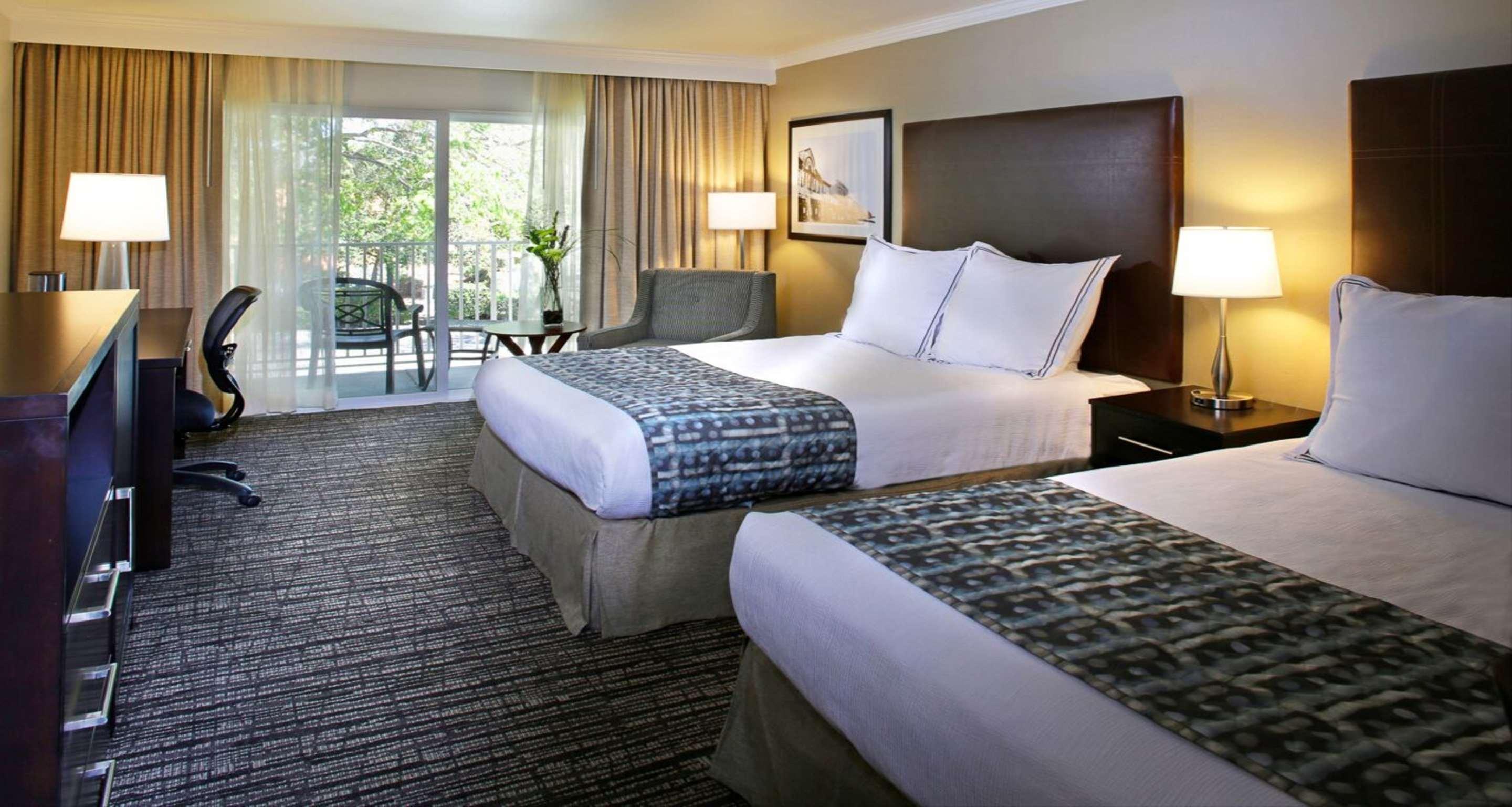 Best Western Plus Garden Court Inn Fremont Eksteriør billede