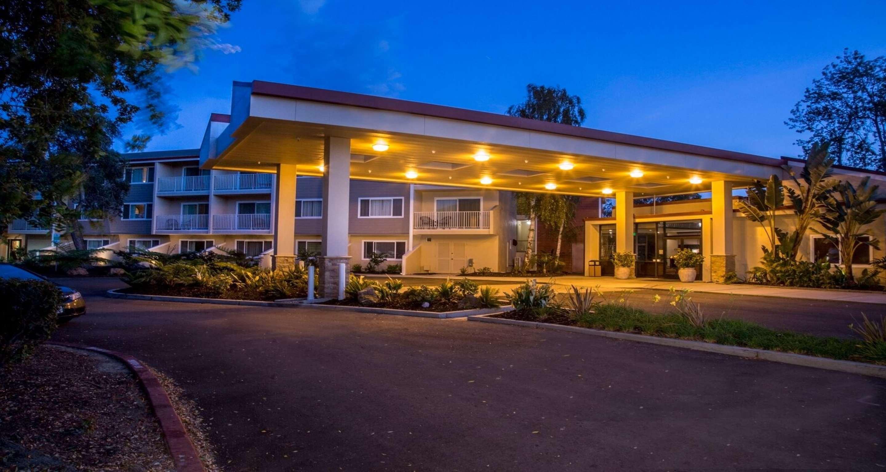 Best Western Plus Garden Court Inn Fremont Eksteriør billede