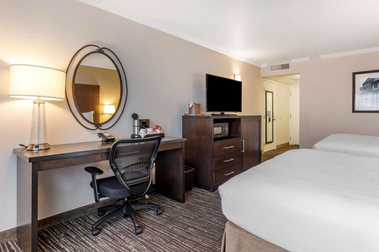 Best Western Plus Garden Court Inn Fremont Eksteriør billede