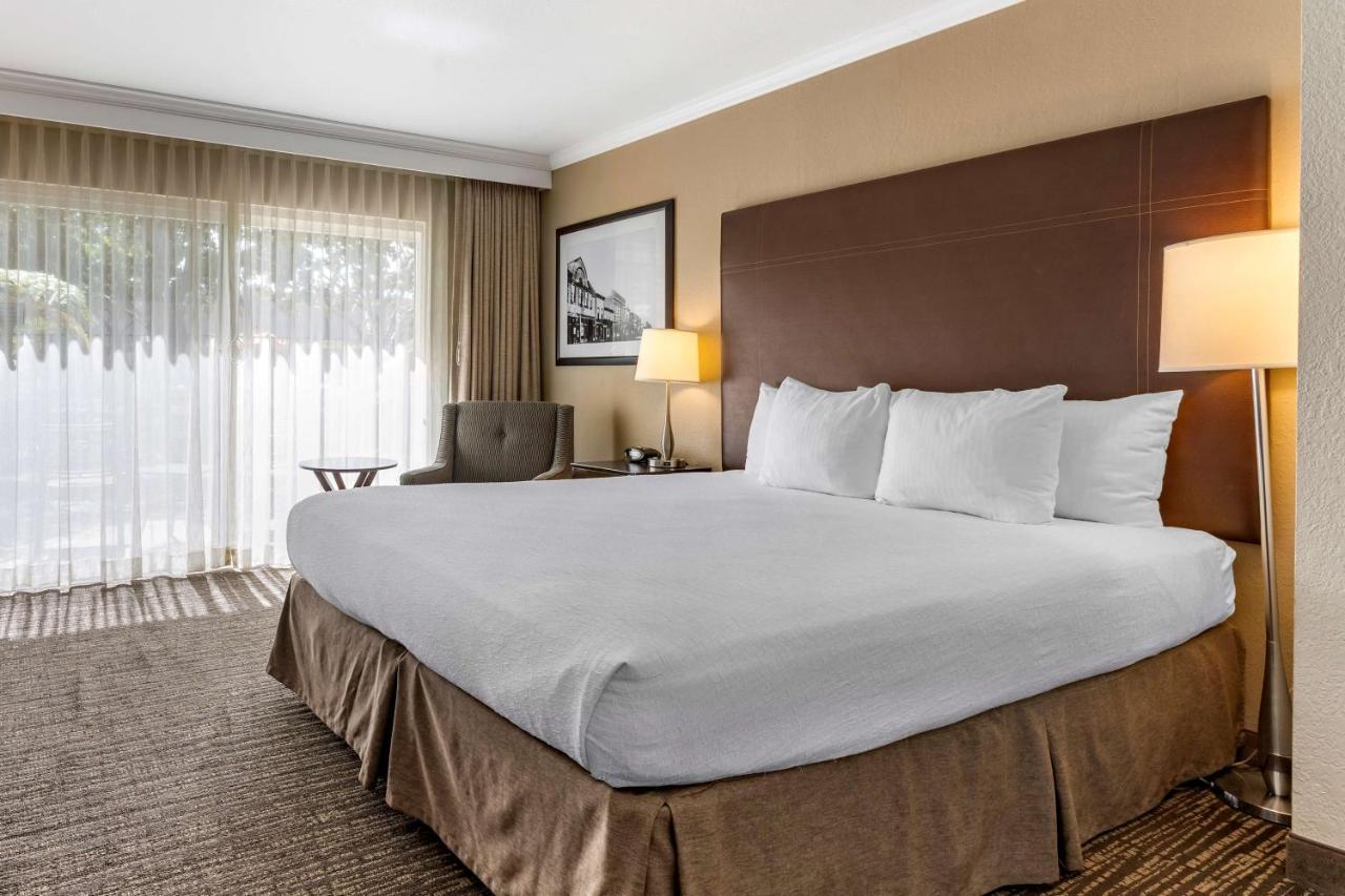 Best Western Plus Garden Court Inn Fremont Eksteriør billede